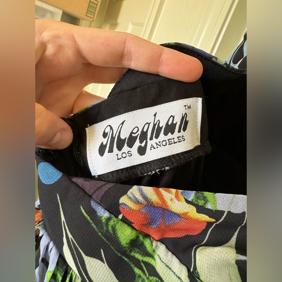 Meghan LA Sleeveless Maxi Dress Wildflower Navy - Picture 12 of 16